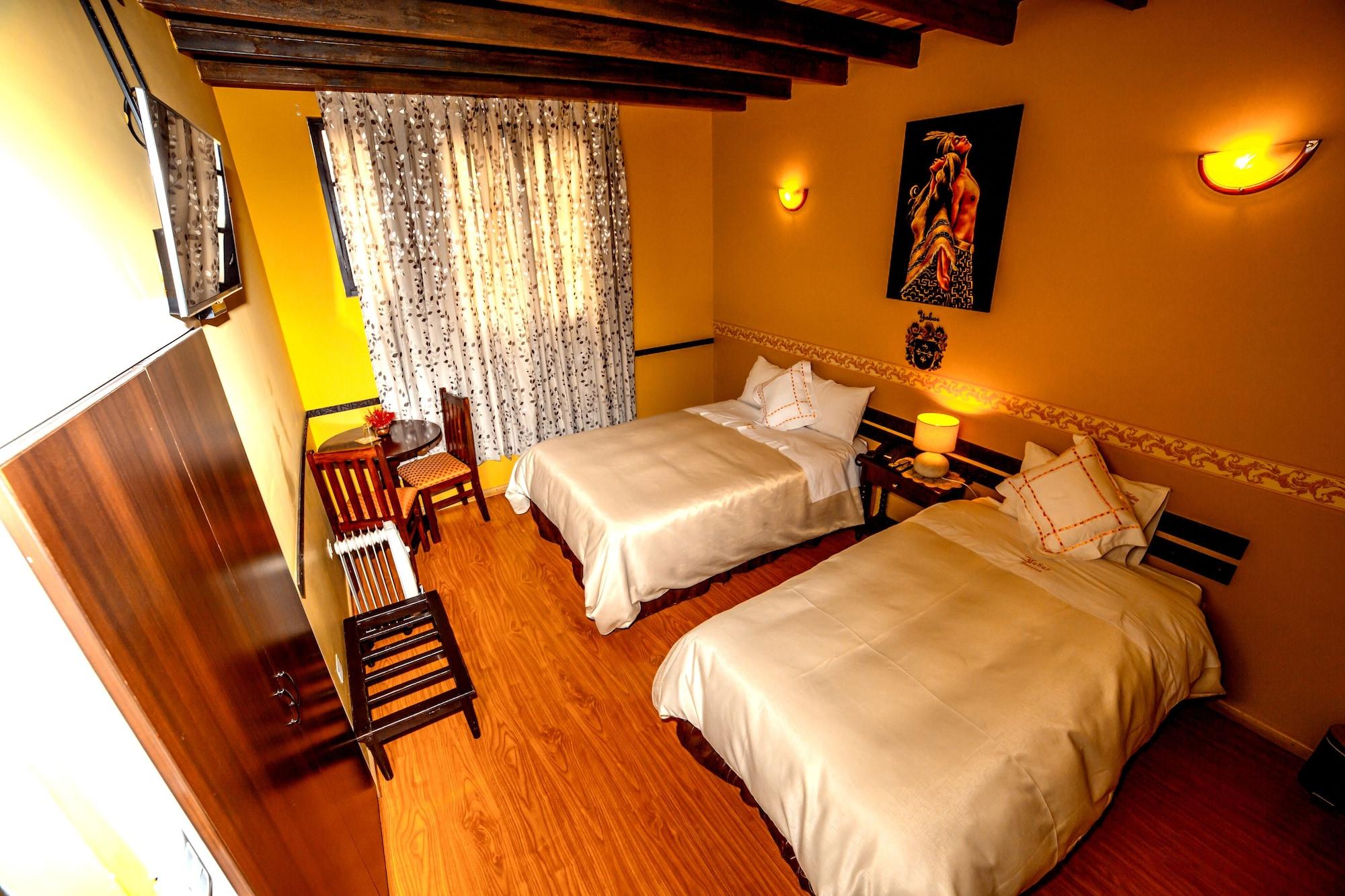 Yabar Plaza I Hotel Куско Екстериор снимка